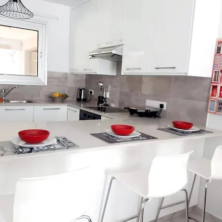 Evachrist In Close To The Beach Daire